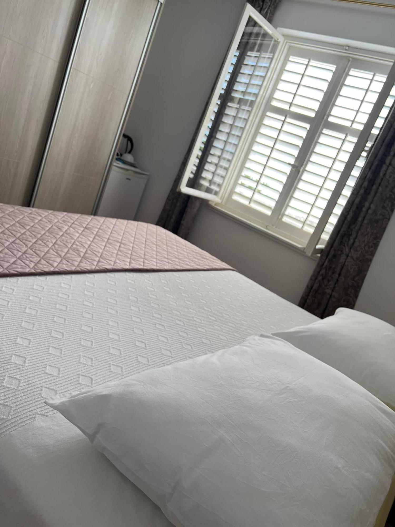 Old Town Rooms Раб Екстериор снимка